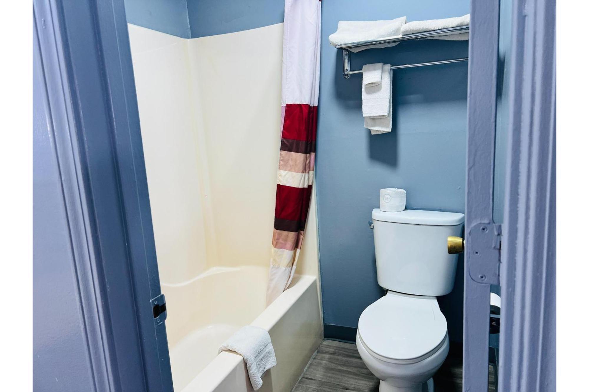 Relax Inn Marshall 외부 사진