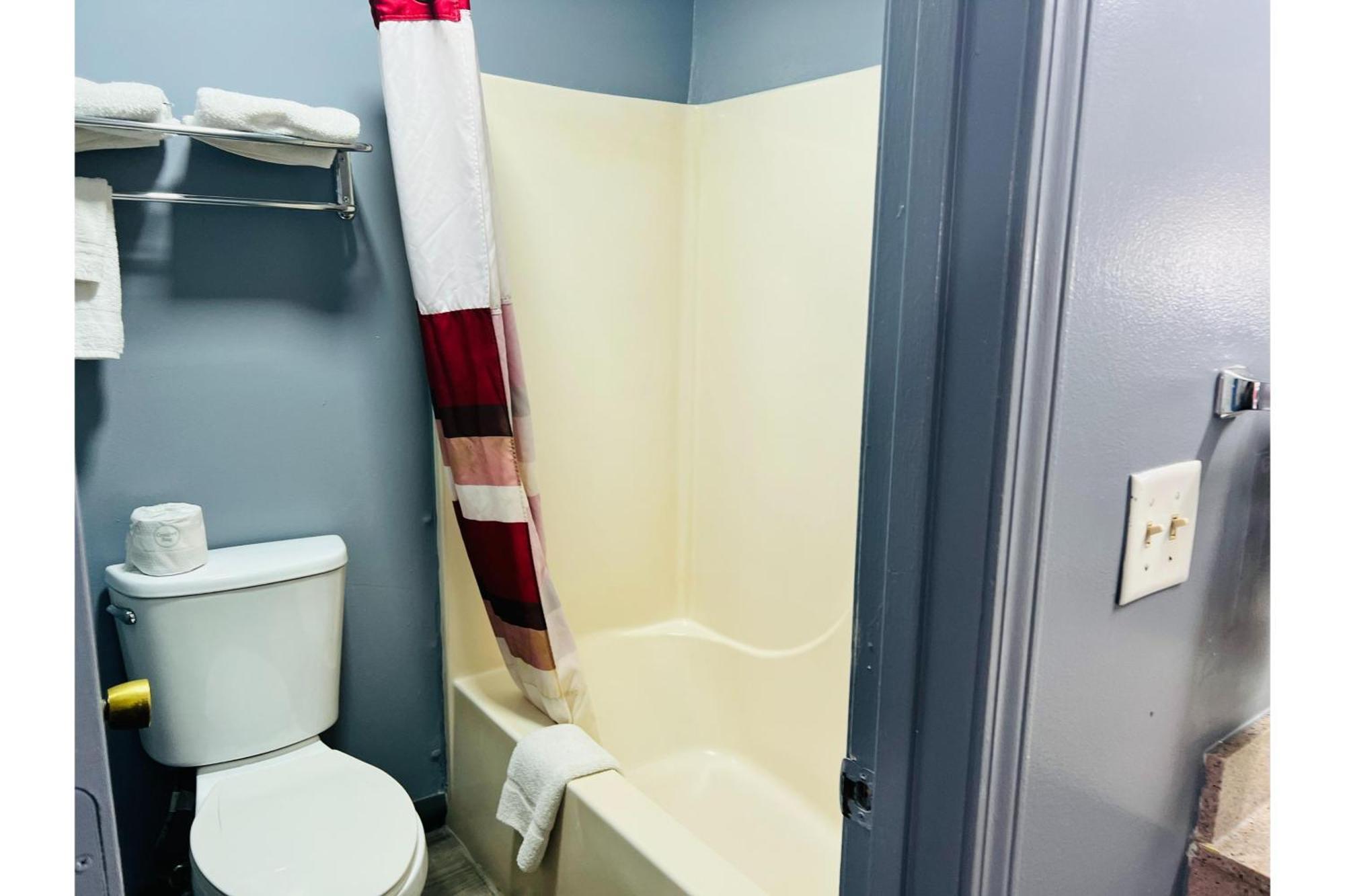 Relax Inn Marshall 외부 사진