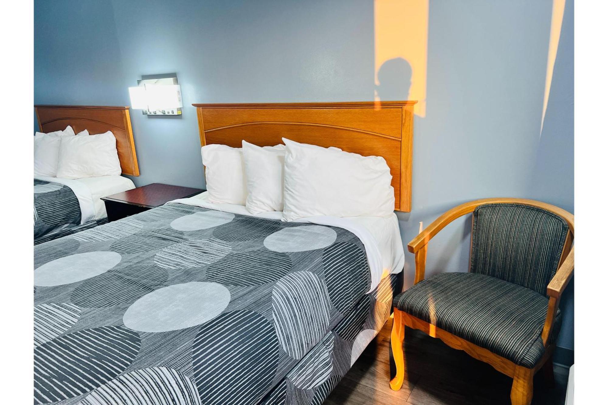 Relax Inn Marshall 외부 사진